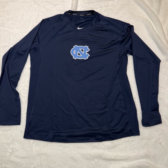 Nike North Carolina Tar Heels Long Sleeve T-Shirt Mens Size XL Blue Dri-Fit UNC - Picture 1 of 2